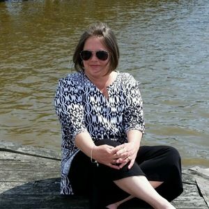 Meet your Posher, Robin